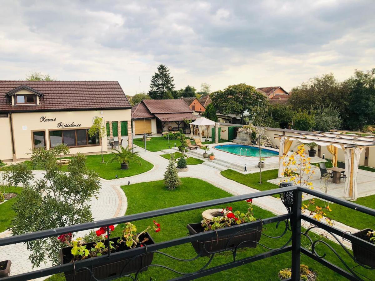 Kovac Residence Зренянин Экстерьер фото