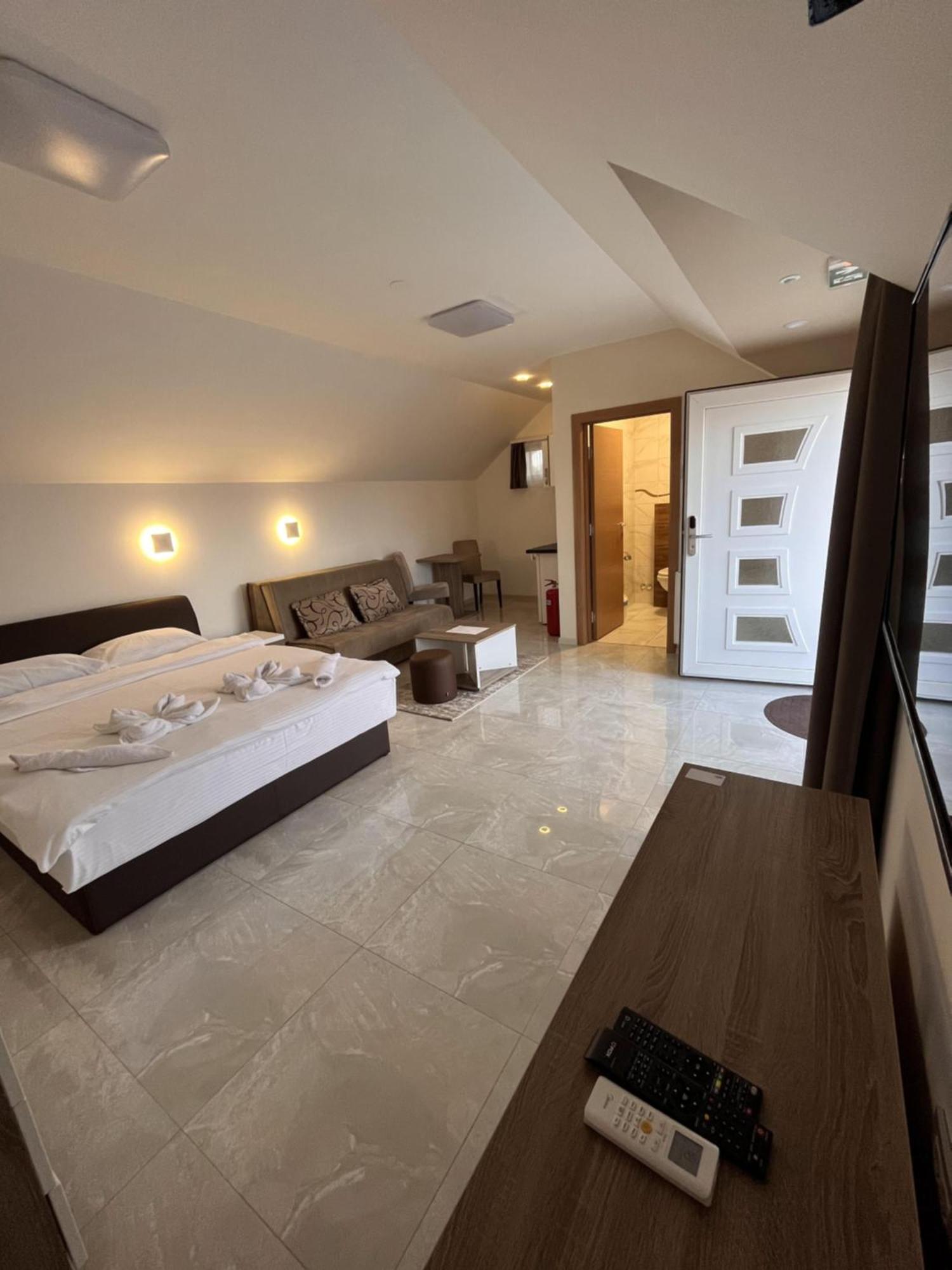Kovac Residence Зренянин Экстерьер фото