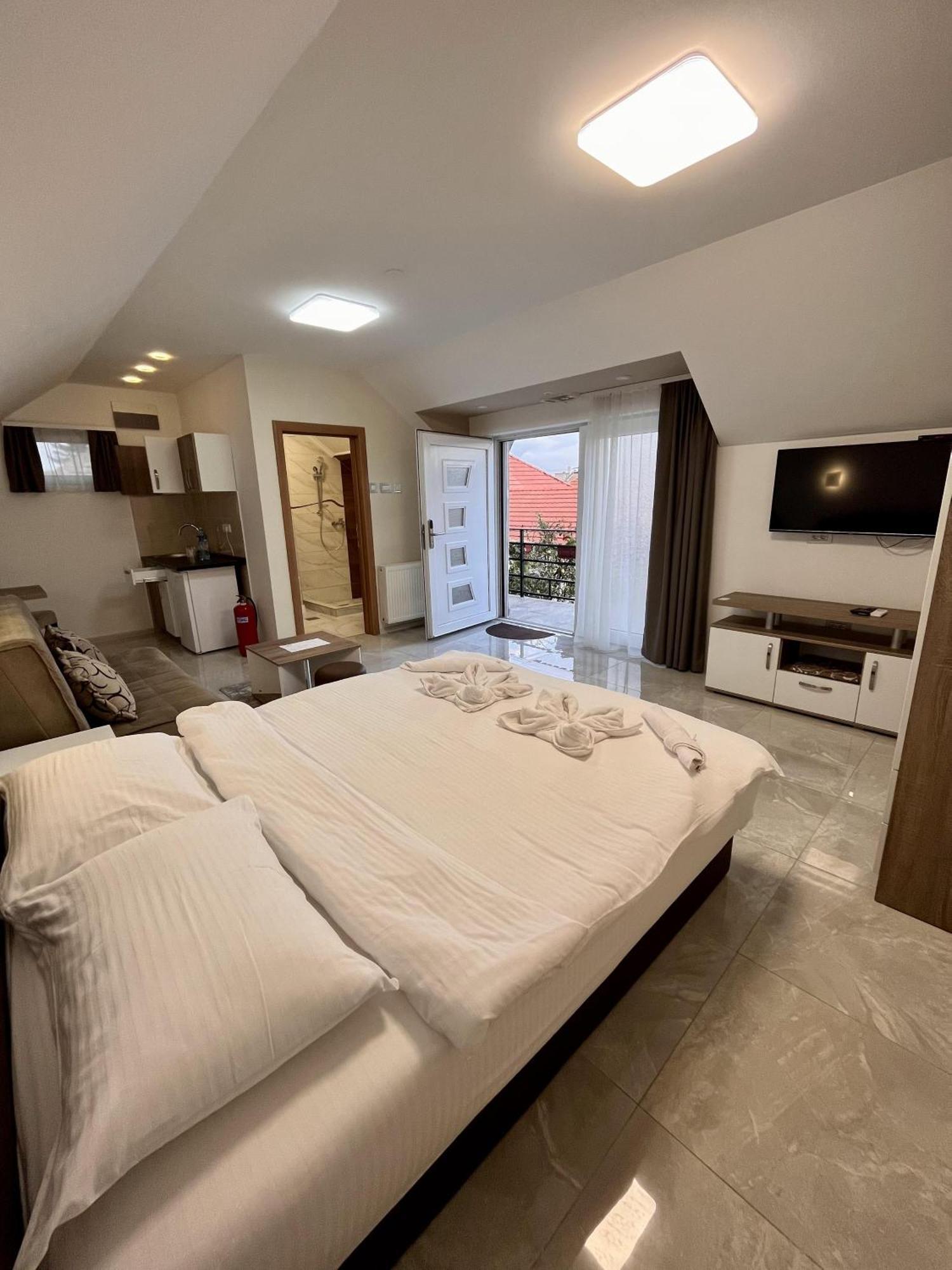 Kovac Residence Зренянин Экстерьер фото